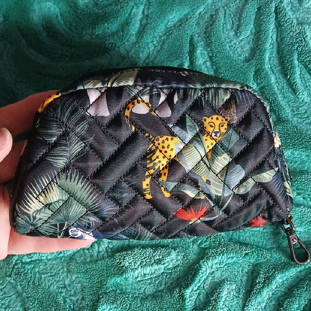 Lug Pouch